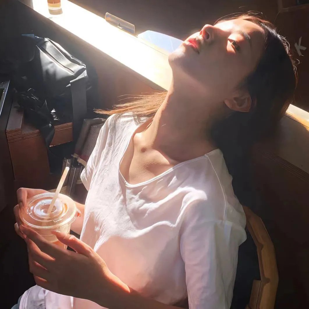 我们都是怪咖英雄