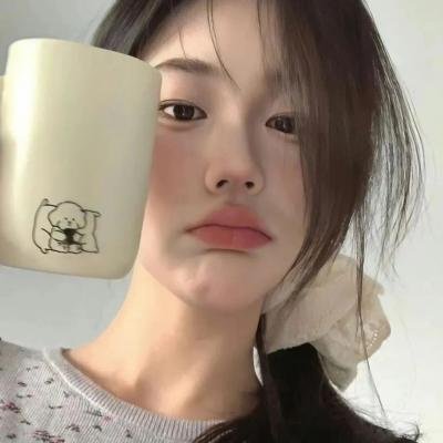 一个女王的少女时代